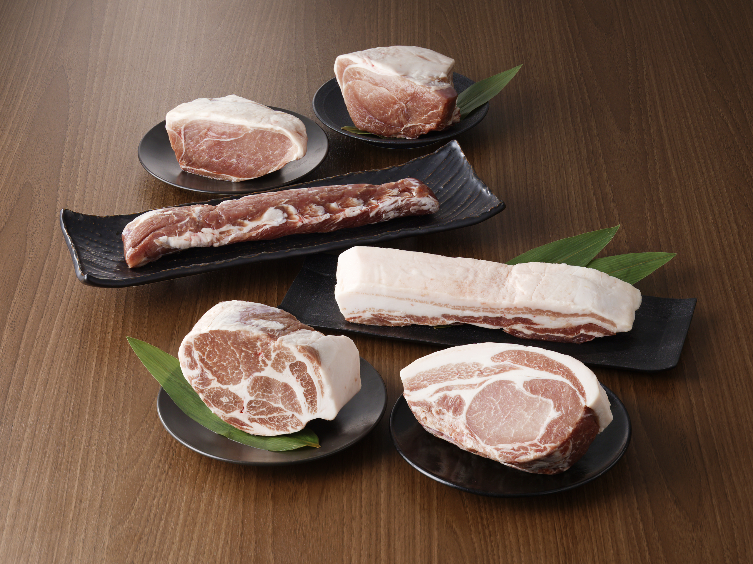 オンラインショップ | Pioneer Pork (パイオニアポーク)：放牧和豚